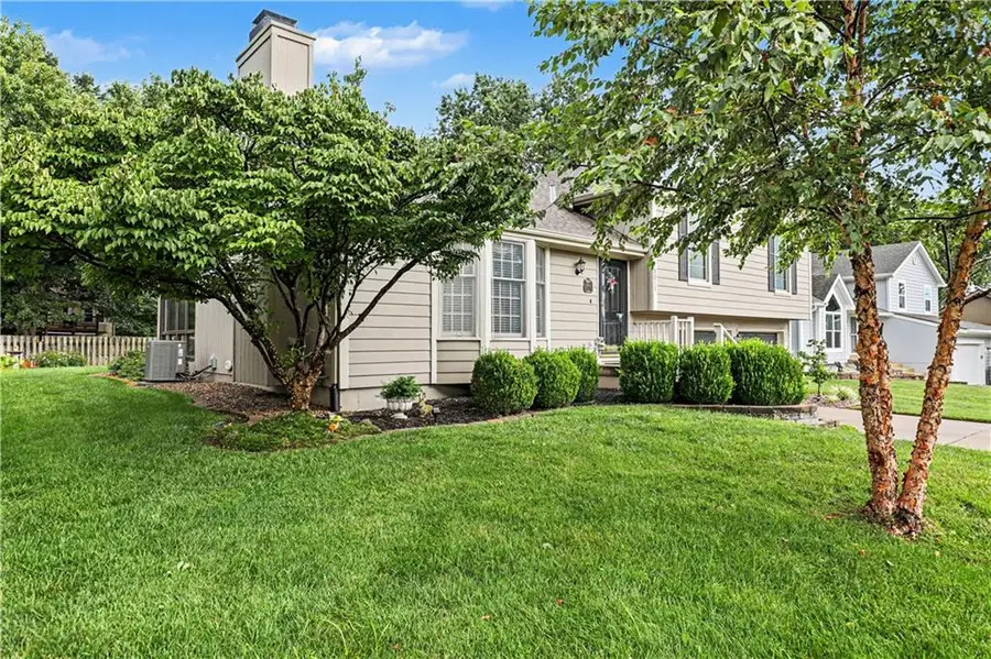 10011 N Highland Terrace, Kansas City, MO 64155 - #3