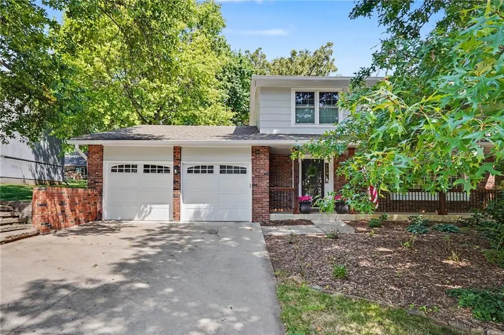 3200 Longhorn Drive, Lawrence, KS 66049 - #1