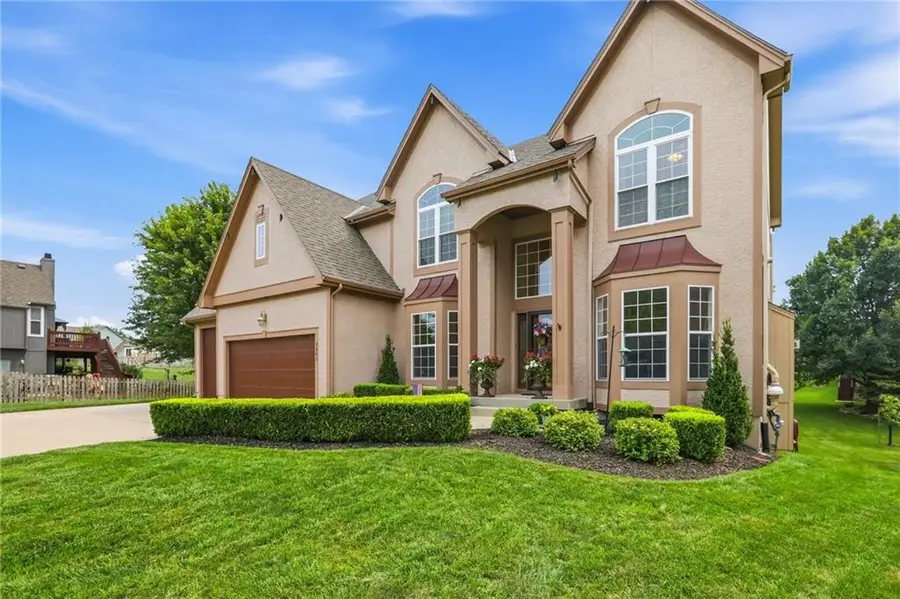 2603 SW Winterbrook Circle Sw, Lees Summit, MO 64081 - #3
