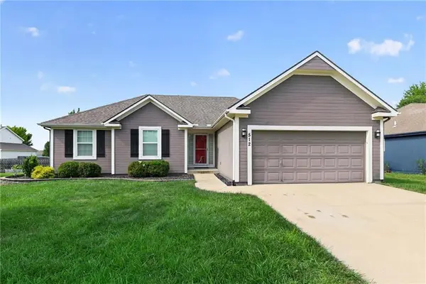 512 E Cheyenne Street, Gardner, KS 66030