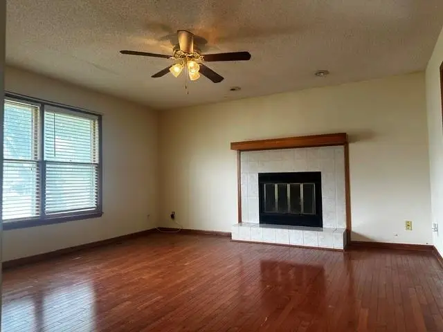 1000 6th Avenue, Leavenworth, KS 66048 - #2
