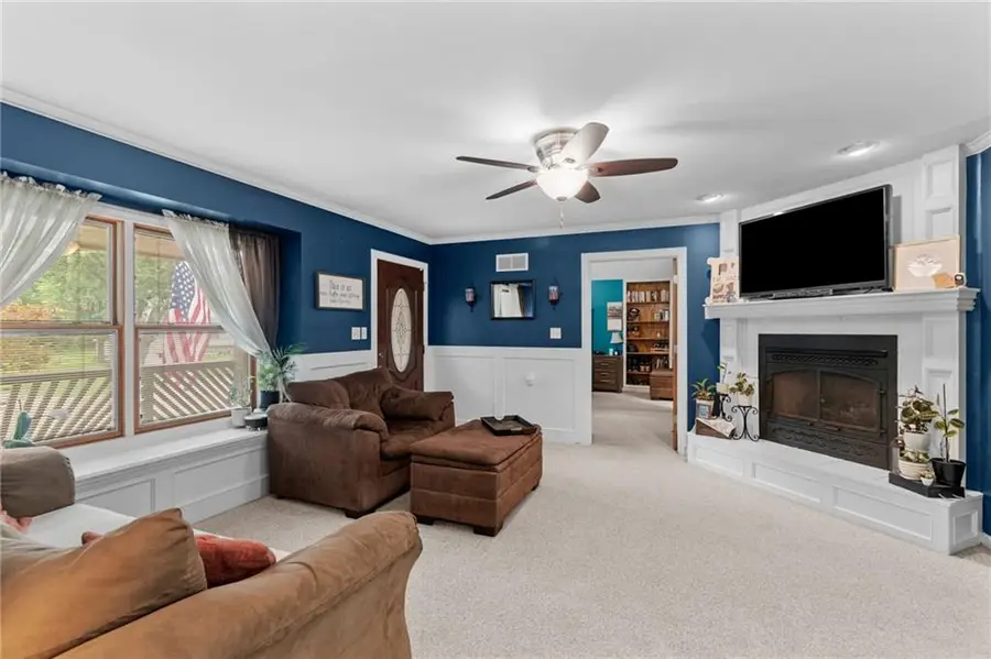 903 N Chestnut Street, Cameron, MO 64429 - #3