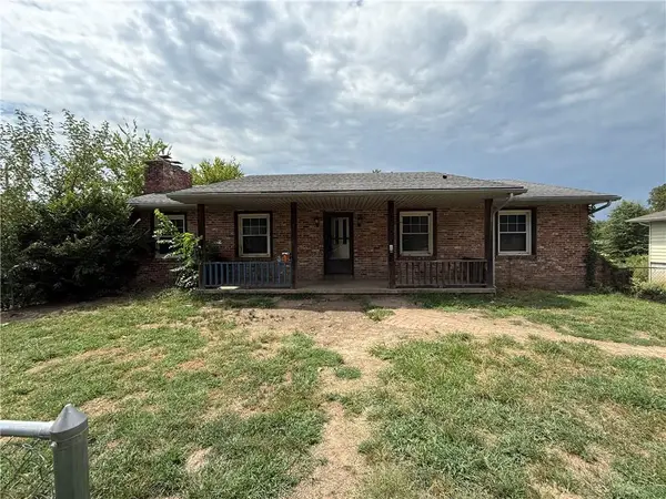 403 Monterey Street, Clinton, MO 64735