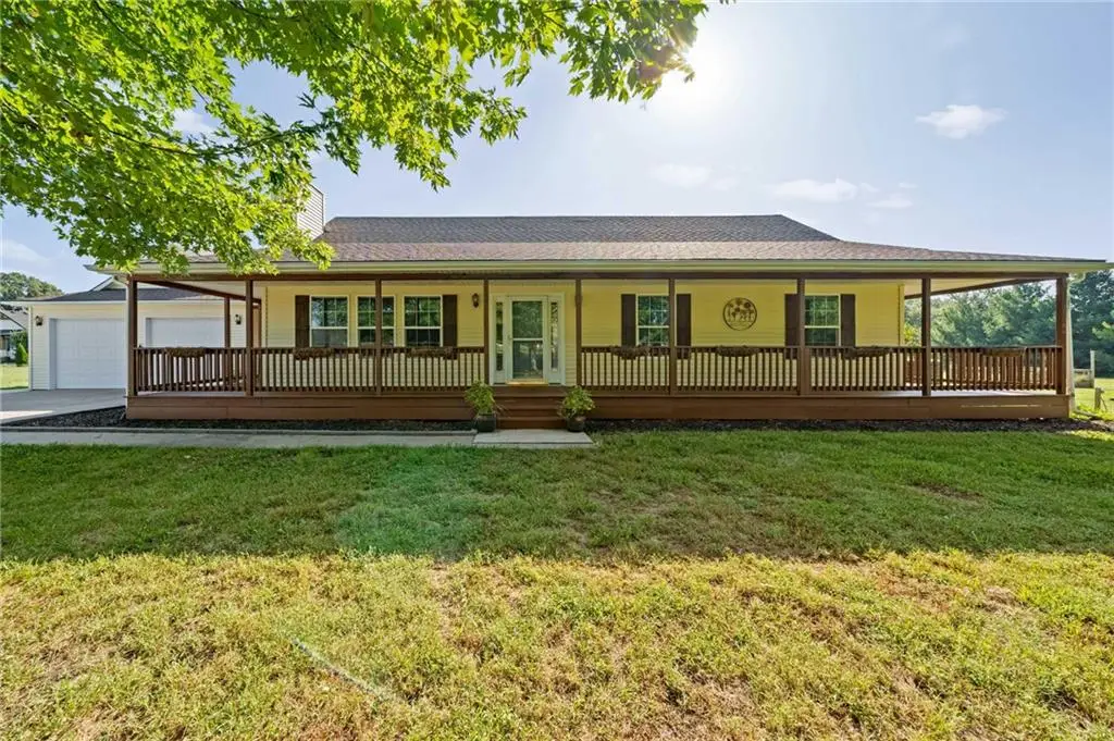 14715 S Bynum Road, Lone Jack, MO 64070 - #1