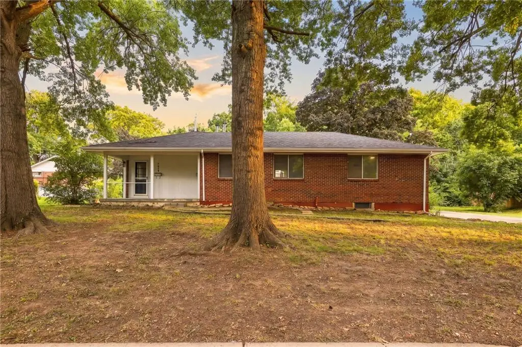 7913-15 Grandview Street, Overland Park, KS 66204 - #1