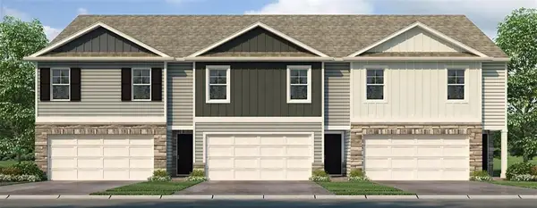 313 NE 194th Court, Smithville, MO 64089