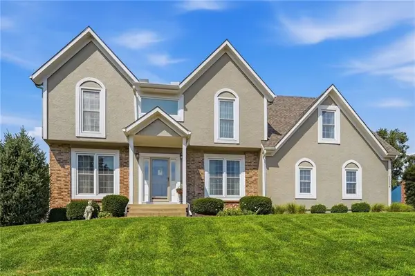 10004 W 125 Terrace, Overland Park, KS 66213