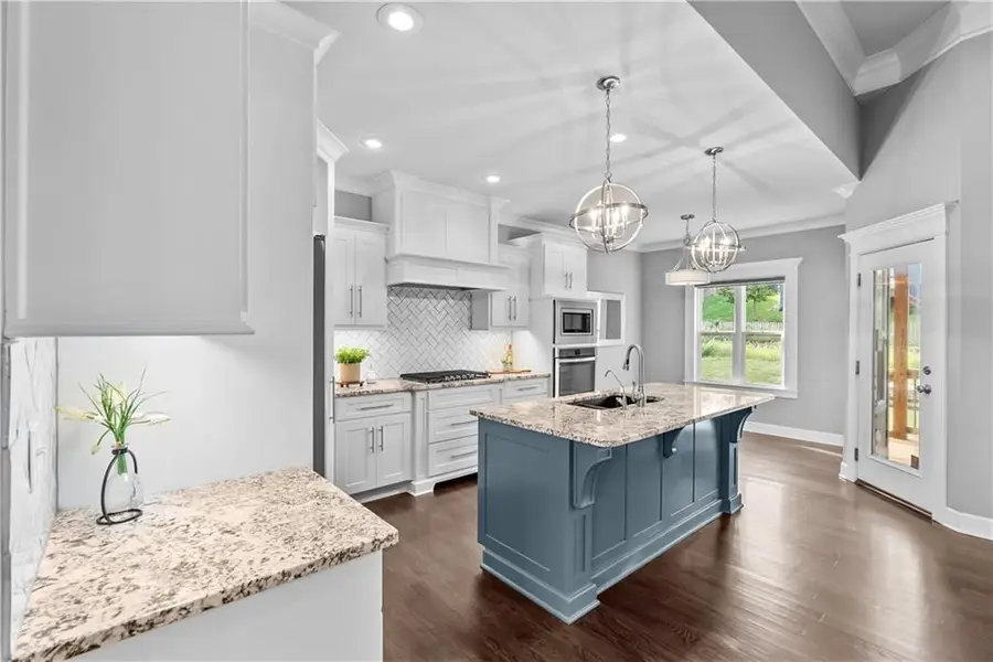 820 SE Cedrus Lane, Blue Springs, MO 64014 - #2
