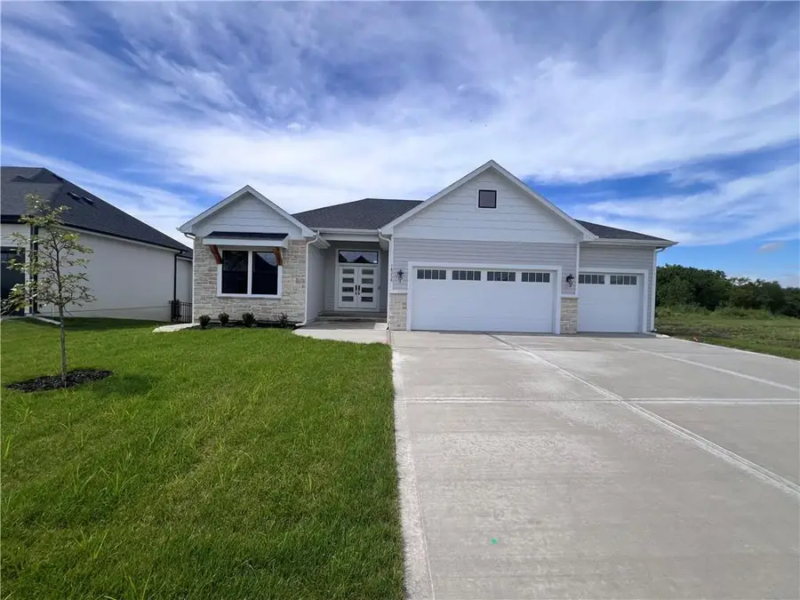 16356 Baxter Street, Gardner, KS 66030 - #2
