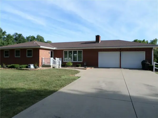 17600 Country Club Road, Atchison, KS 66002