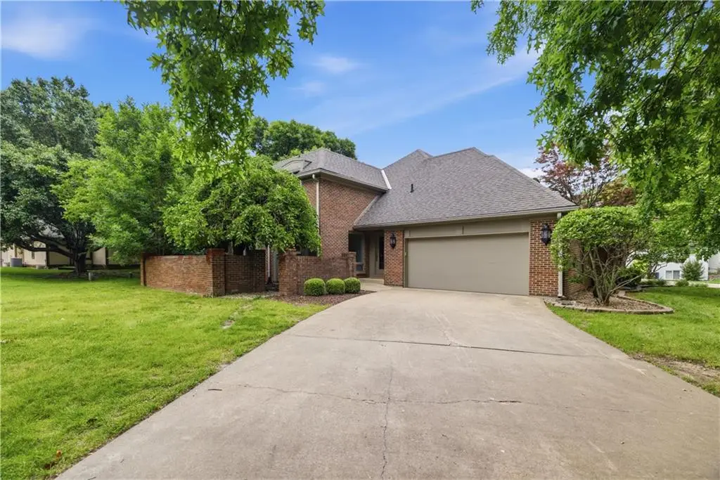 5204 W 112th Street, Leawood, KS 66211 - #1