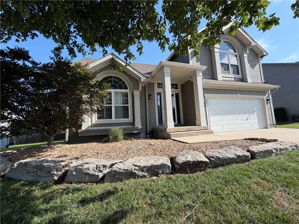 908 SE 15th Street, Lees Summit, MO 64081 - #1