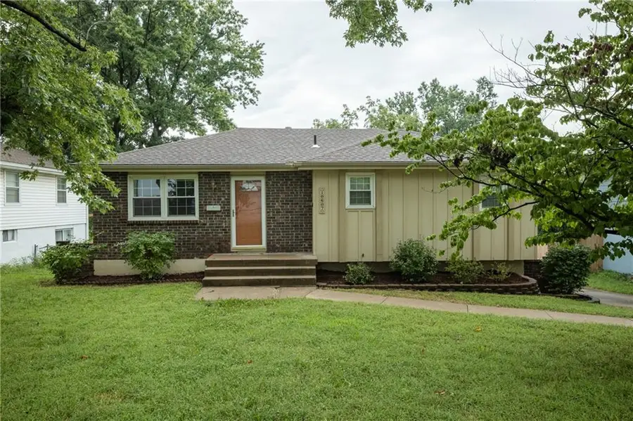 10607 Bellefontaine Avenue, Kansas City, MO 64137 - #2