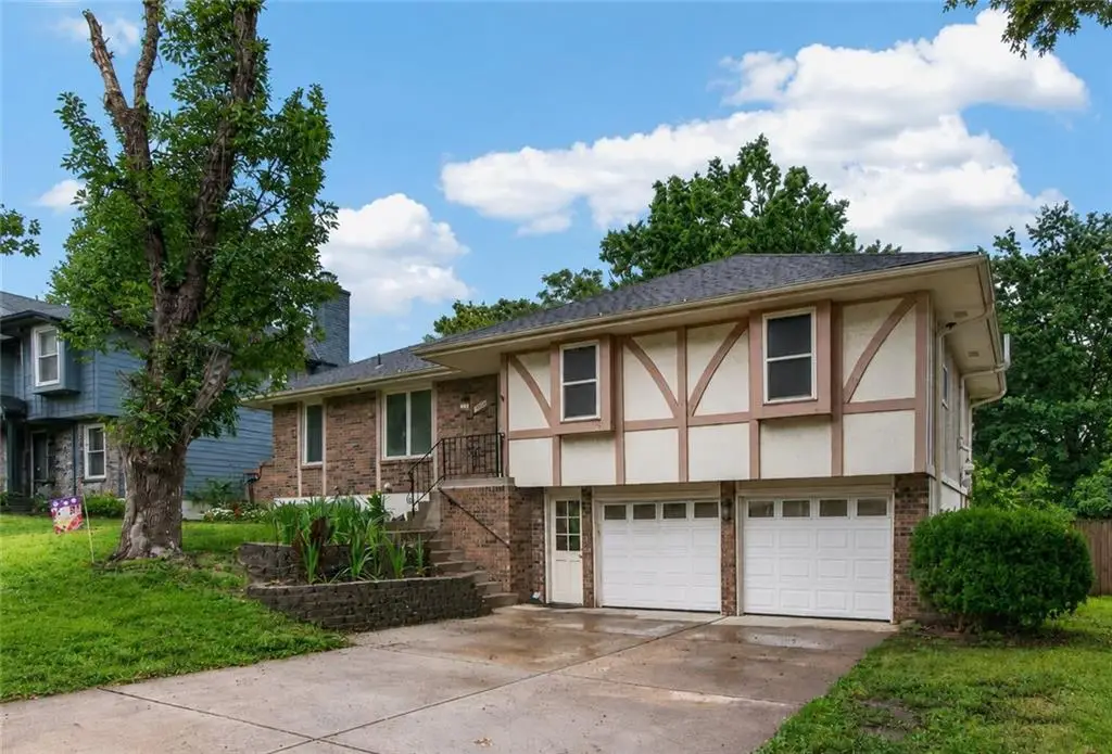 3523 NE Stanton Street, Lees Summit, MO 64064 - #1