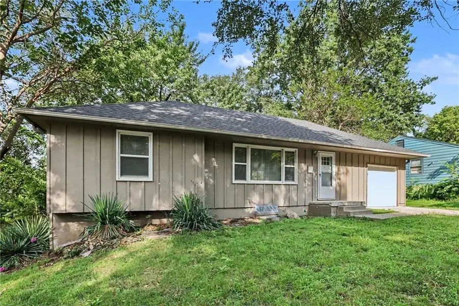 10616 Skiles Avenue, Kansas City, MO 64134 - #3