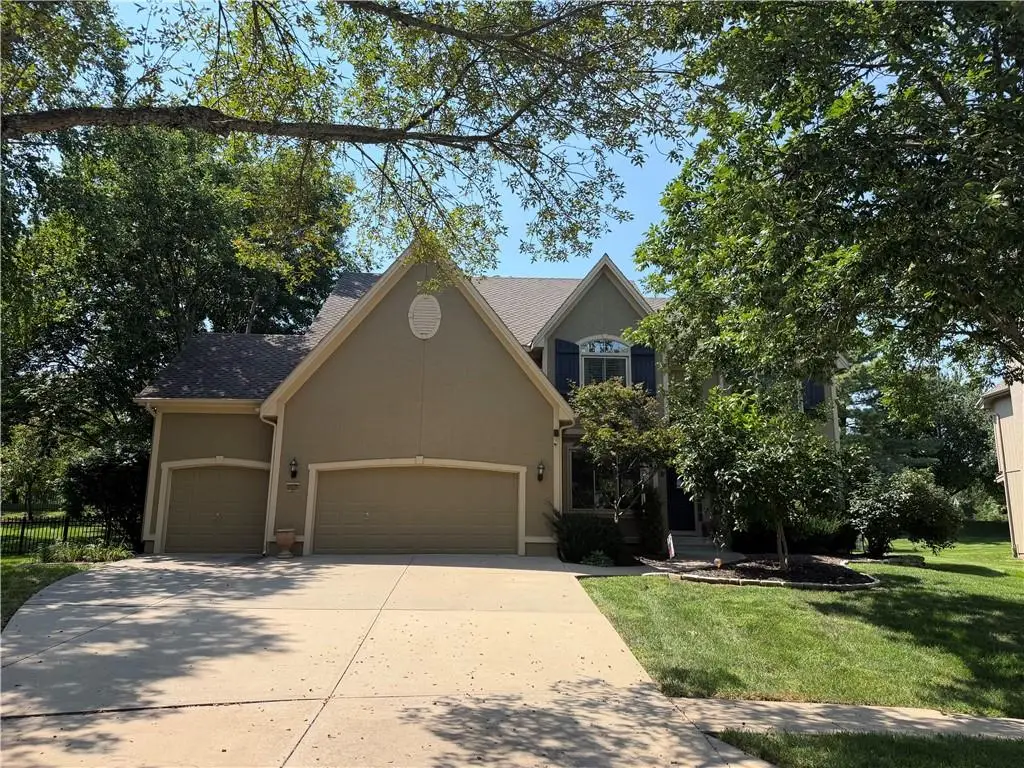 14252 Granada Court, Leawood, KS 66224 - #1