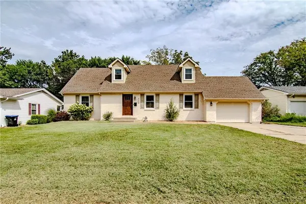 309 Hillcrest Drive, Warrensburg, MO 64093