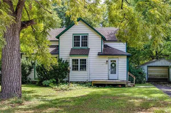 310 W Bridge Street, Perry, KS 66073