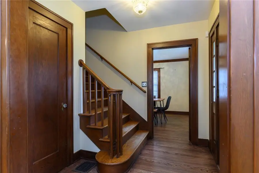 6842 Metcalf Avenue, Overland Park, KS 66204 - #2
