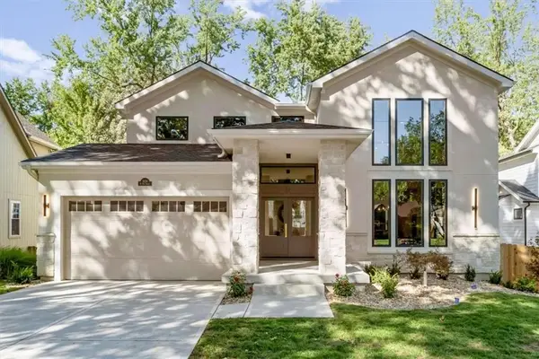 5024 W 72nd Street, Prairie Village, KS 66208