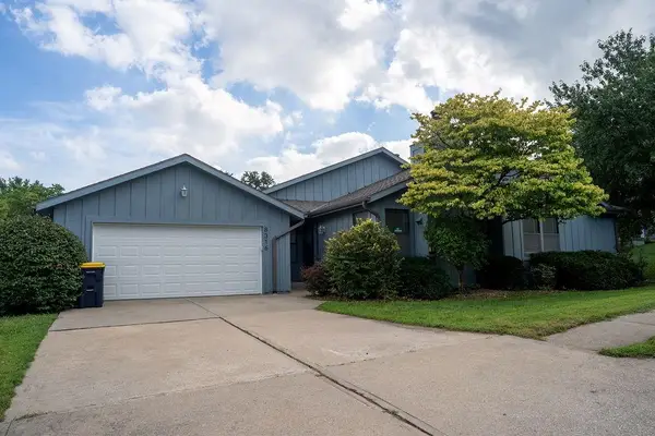 8316 N Virginia Avenue, Kansas City, MO 64118