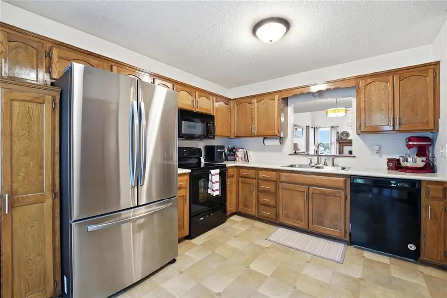 17103 E 45th Street S, Independence, MO 64055 - #3