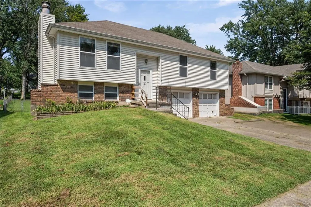 2104 NW 64th Terrace, Kansas City, MO 64151 - #1