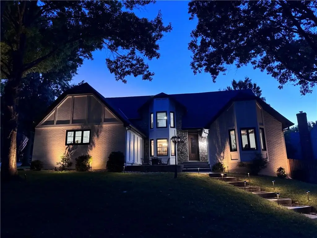 8230 W 99th Street, Overland Park, KS 66212 - #1