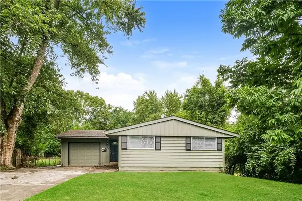 8706 E 91st Street, Kansas City, MO 64134