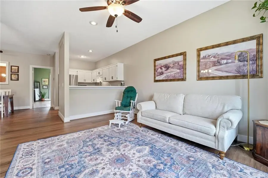 549 S Woodson Lane, Gardner, KS 66030 - #2