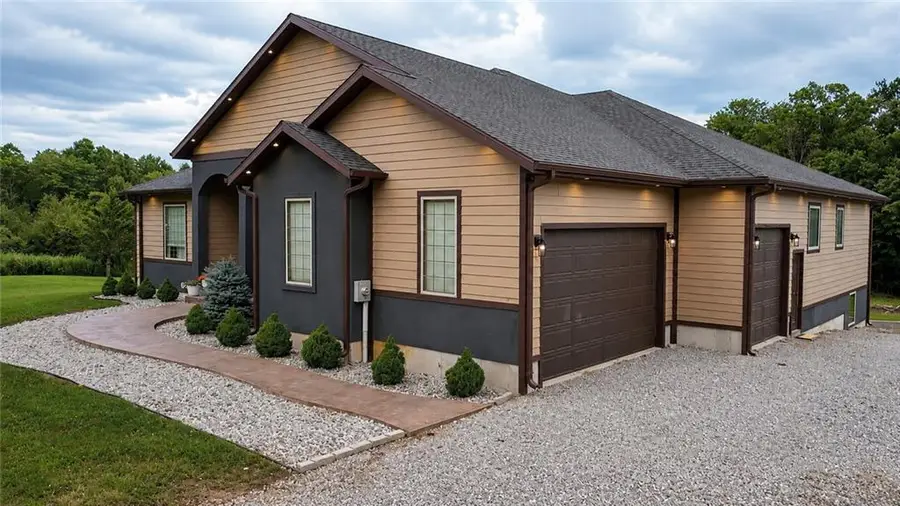 23500 Hope Lane, Sedalia, MO 65301 - #3