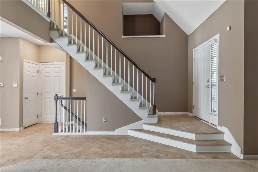 15780 S Bradley Drive, Olathe, KS 66062 - #3