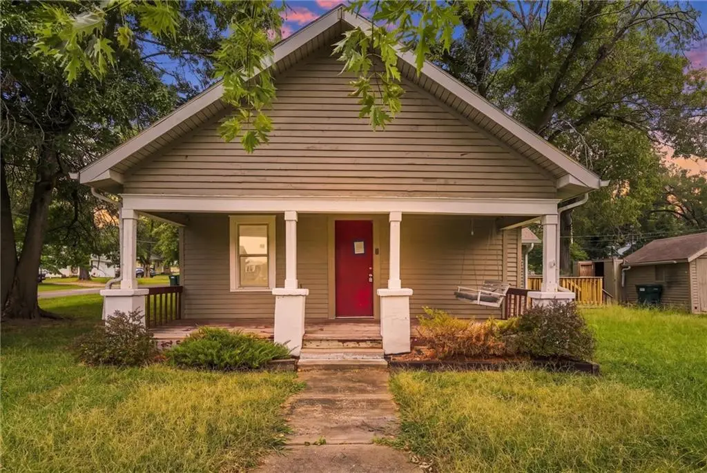 306 W Walnut Street, Archie, MO 64725 - #1