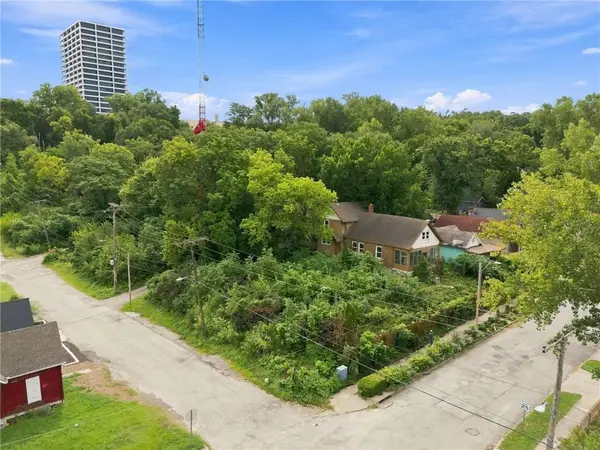 3003 Jarboe Street, Kansas City, MO 64108