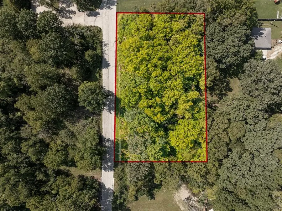 11806 E Lexington Avenue, Sugar Creek, MO 64054 - #3