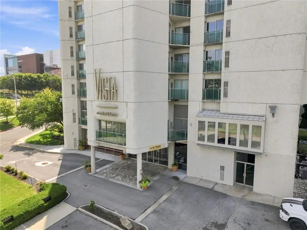 3838 Rainbow Boulevard #911, Kansas City, KS 66103 - #1