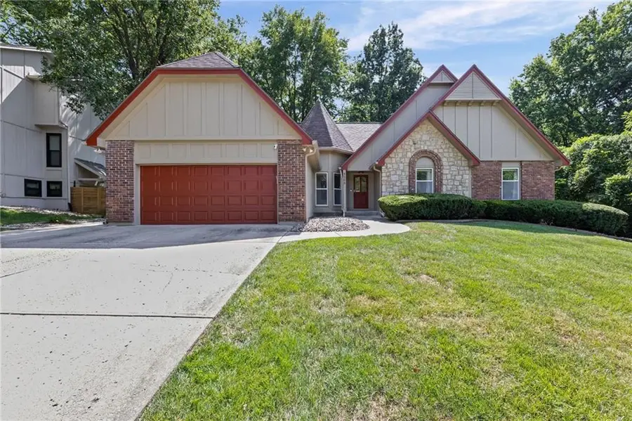6209 NW 77th Street, Kansas City, MO 64151 - #2
