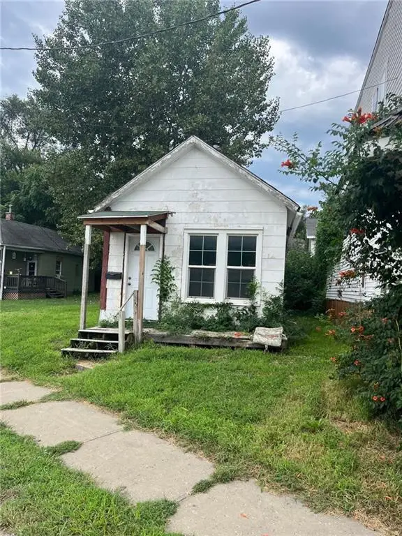 3024 Saint Joseph Avenue, St Joseph, MO 64505