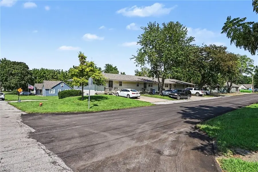 115 W Orchard Street, Odessa, MO 64076 - #3