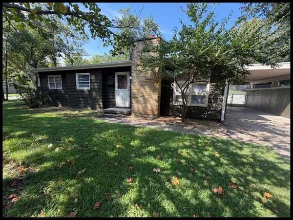 901 Anderson Street, Warrensburg, MO 64093