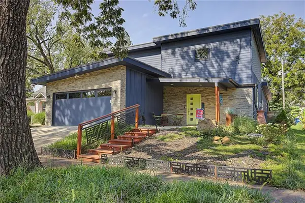 1141 Delaware Street, Lawrence, KS 66044