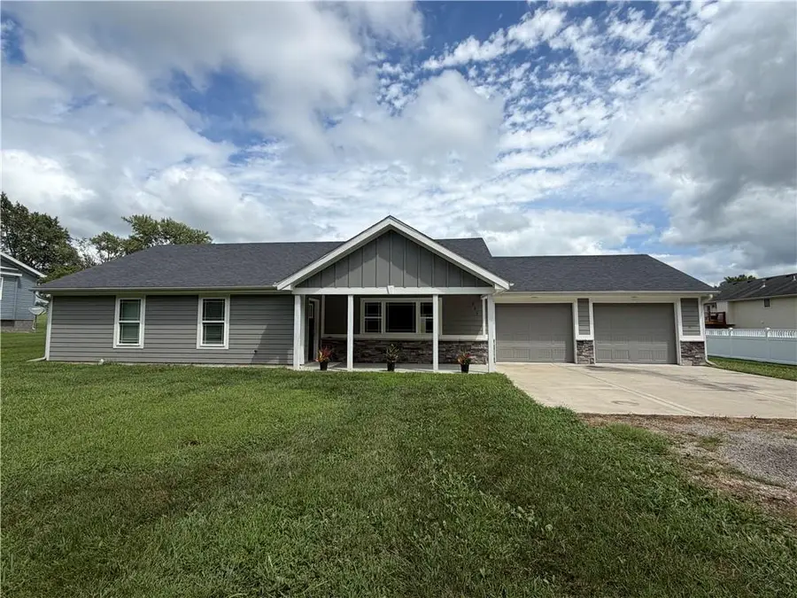 203 Valley Street, Lathrop, MO 64465 - #2