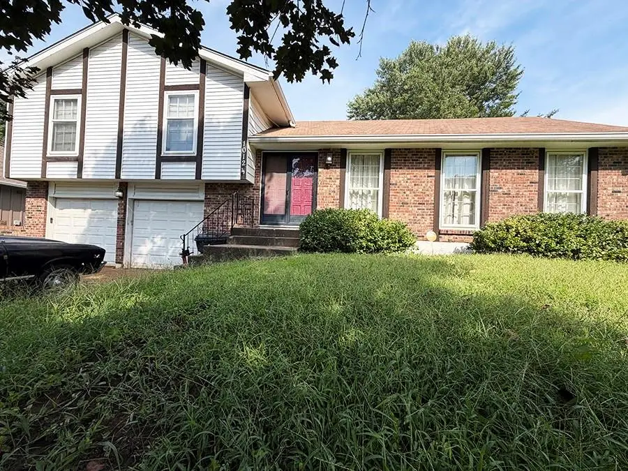 1012 SW 16th Street, Blue Springs, MO 64015 - #1