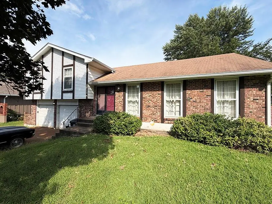 1012 SW 16th Street, Blue Springs, MO 64015 - #2