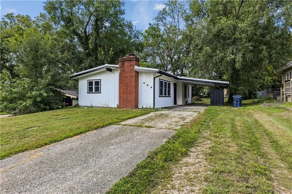404 8th Street, Warrensburg, MO 64093 - #1