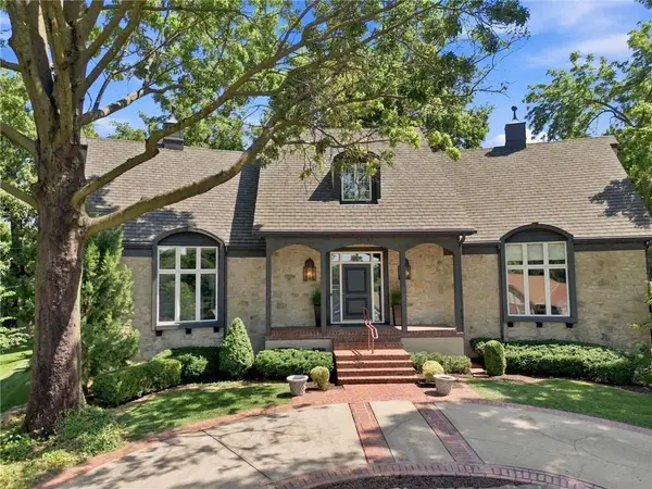 12709 E 37th Terrace Court S, Independence, MO 64055