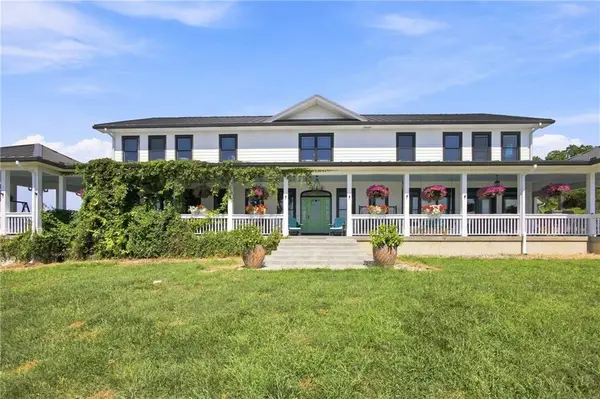 9987 W 351st Street, Paola, KS 66071