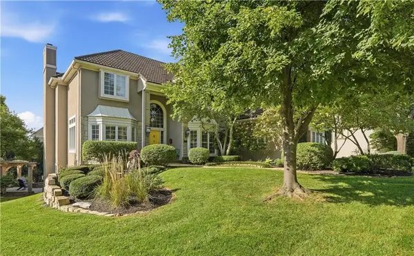 2645 W 139th Terrace, Leawood, KS 66224
