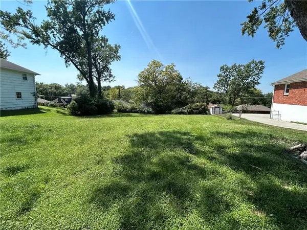10740 White Avenue, Kansas City, MO 64134
