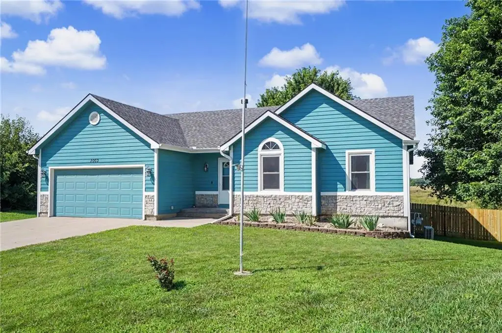 1003 Lisa Court, Baldwin City, KS 66006 - #1